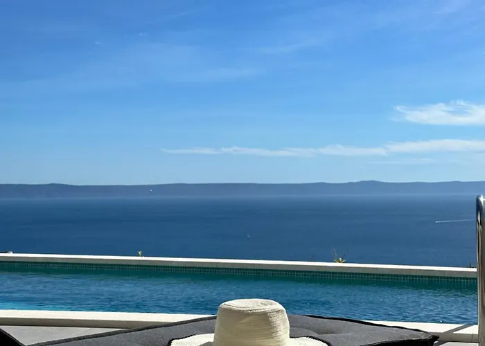 White Stone * Makarska