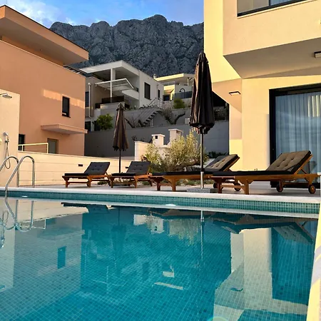 Villa White Stone