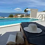 Villa White Stone Makarska